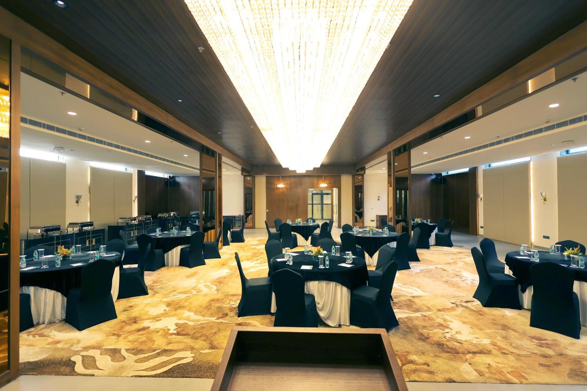 Hotel Pride Elite Haridwār Esterno foto