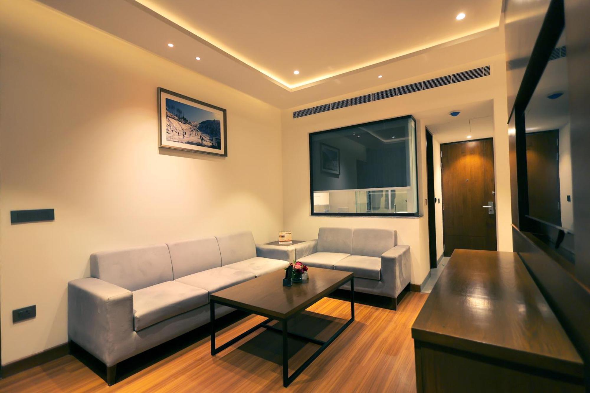 Hotel Pride Elite Haridwār Esterno foto