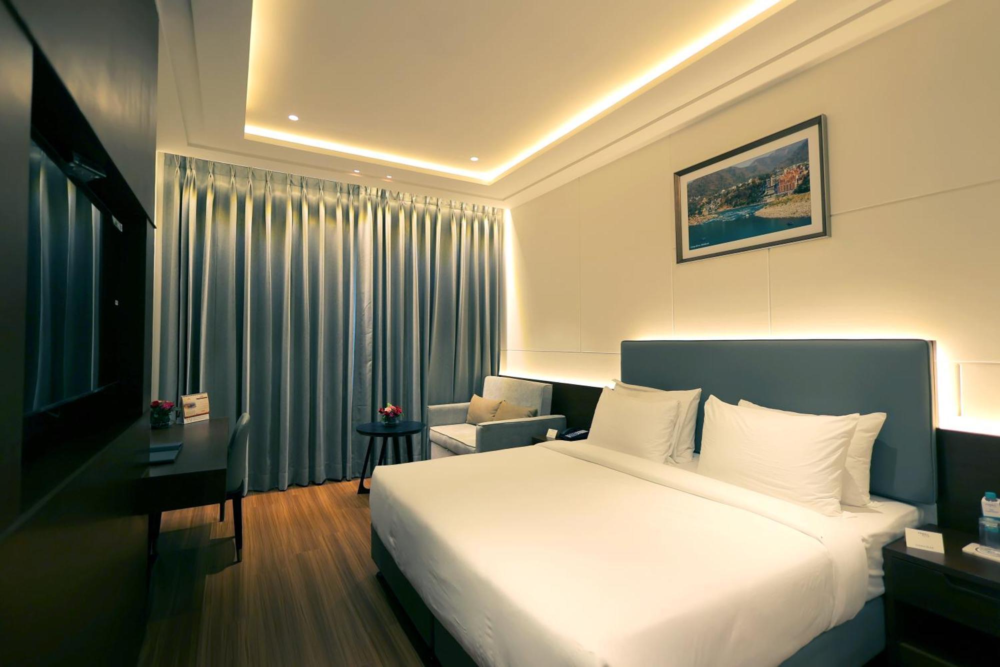 Hotel Pride Elite Haridwār Esterno foto